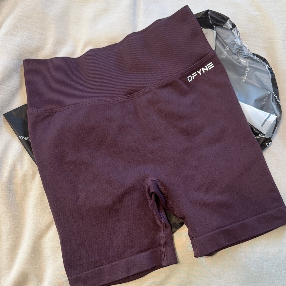 DFYNE Women's Deep Purple Bike Shorts